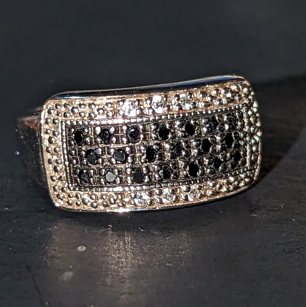 Black and white diamond ring